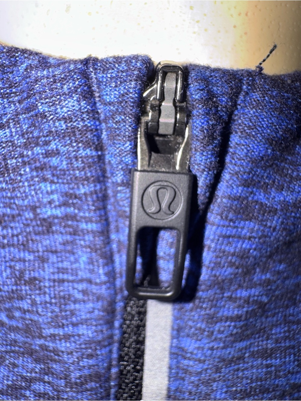 lululemon athletica Men's blue Heather Quarter-Zip Pullover - Picture 5 of 13